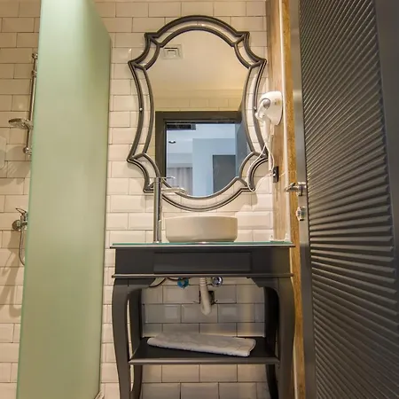 Hotel Sherlock Homes