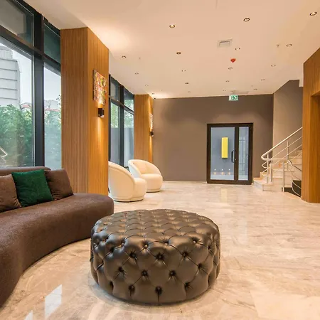 Sherlock Homes 4*