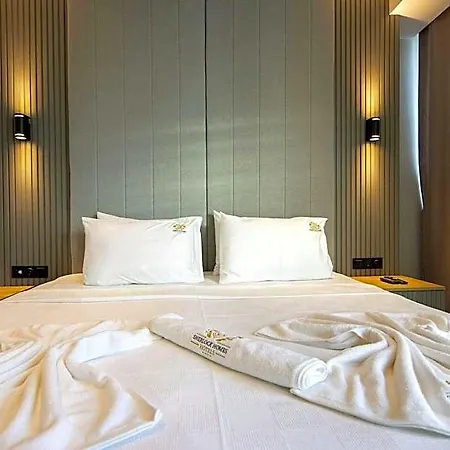 Hotel Sherlock Homes 4*
