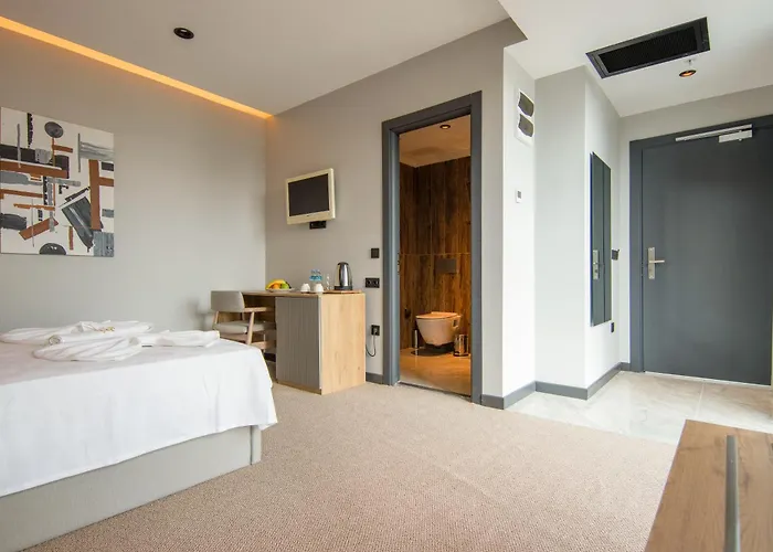 Отель Sherlock Homes