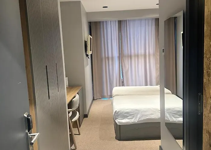 Sherlock Homes Отель