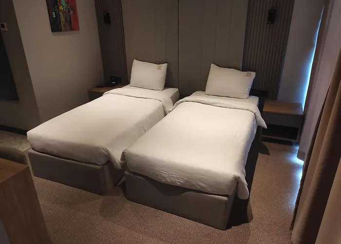 Отель Sherlock Homes